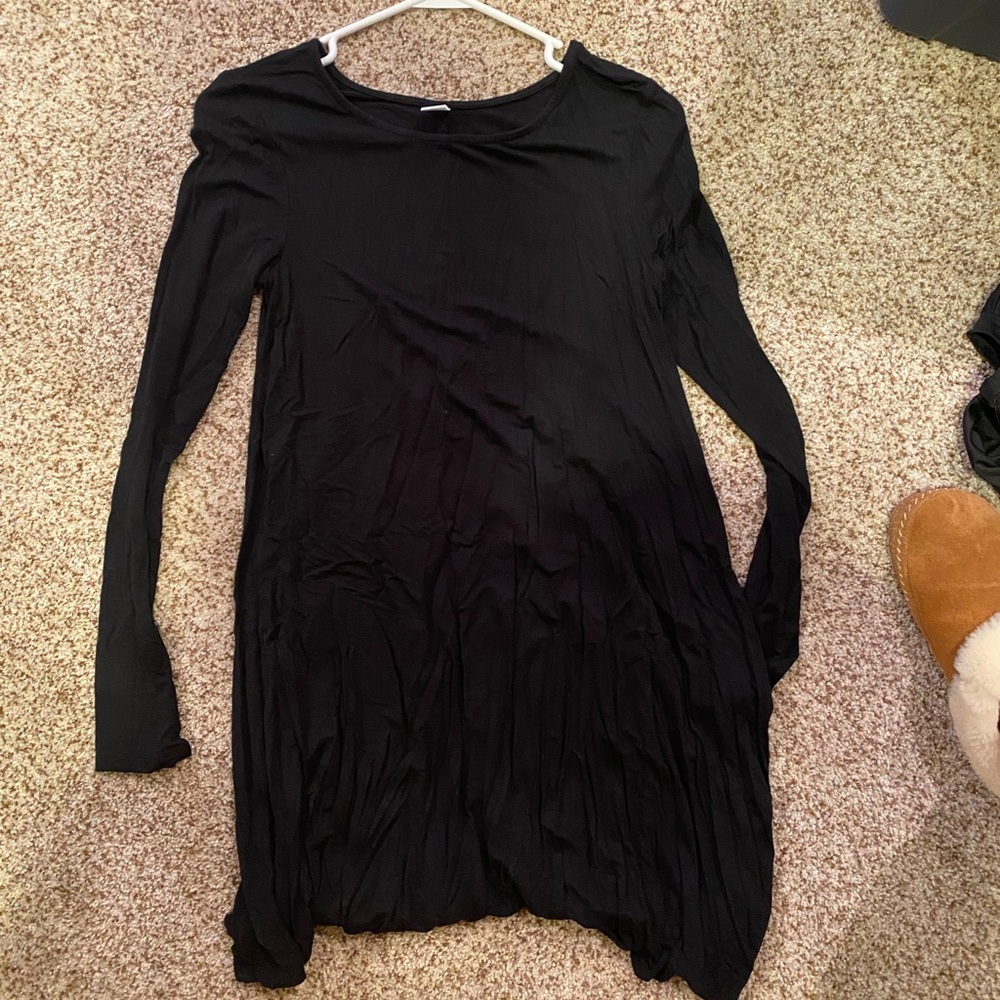SIMPLE LONG SLEEVE BLACK AMERICAN EAGLE DRESS